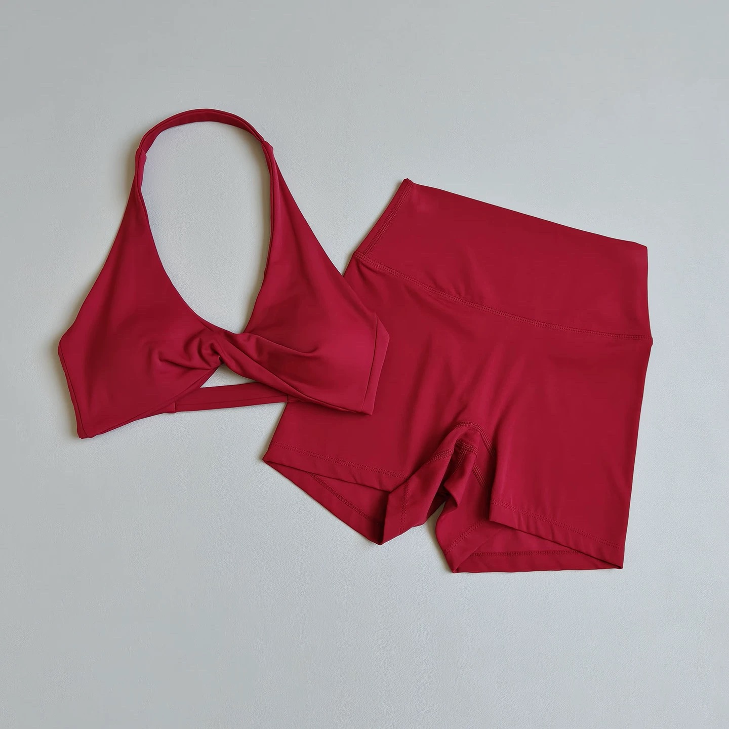 Completo da Yoga per Donna 2 P - Sports Bra Racerback recensione e prezzo